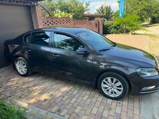 2011 Volkswagen Passat B7, серый, 750000 рублей, вид 3