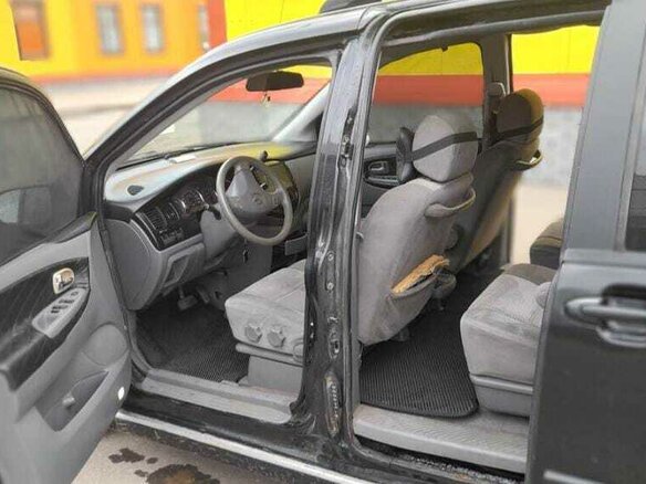2004 Mazda MPV II (LW) Рестайлинг, чёрный, 505000 рублей - вид 14