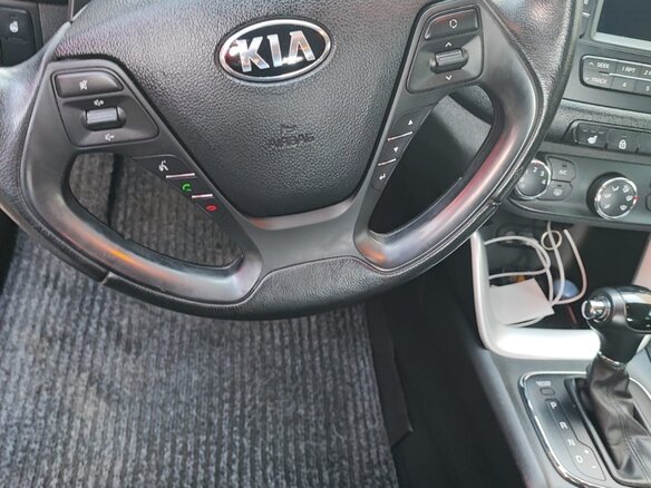 2018 Kia Ceed II Рестайлинг, серебристый, 1900000 рублей - вид 15