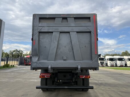 2024 Shacman (Shaanxi) X3000, чёрный, 6250000 рублей, вид 4