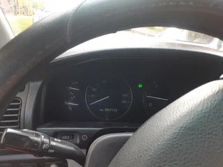 2004 Toyota Land Cruiser 100 Series Рестайлинг 1, чёрный, 1800000 рублей, вид 1