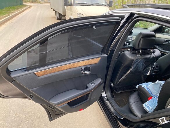 2010 Mercedes-Benz E-Класс 220 5G-Tronic IV (W212, S212, C207), чёрный, 1460000 рублей - вид 16