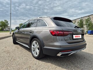 2019 Audi A4 allroad 45 TFSI V (B9) Рестайлинг, серый, 3335000 рублей, вид 4