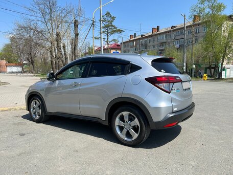2014 Honda Vezel I, серый, 1350000 рублей, вид 4