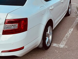 2015 Skoda Octavia III (A7), белый, 800000 рублей, вид 5