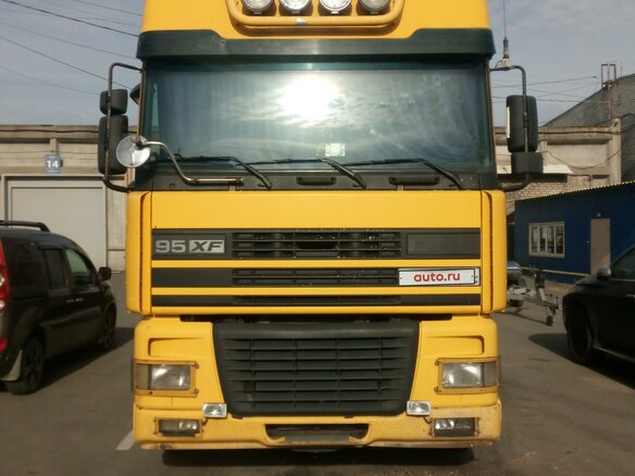 2000 DAF 95XF, жёлтый, 800000 рублей - вид 2