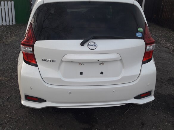 2019 Nissan Note II Рестайлинг, белый, 1010000 рублей - вид 2