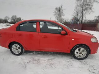 2007 Chevrolet Aveo I Рестайлинг, красный, 350000 рублей, вид 2