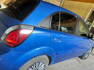 2010 Kia Rio II Рестайлинг, синий, 650000 рублей, вид 3