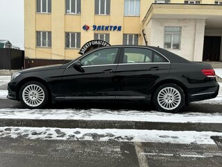 2015 Mercedes-Benz E-Класс 400 IV (W212, S212, C207) Рестайлинг, чёрный, 2710000 рублей, вид 3