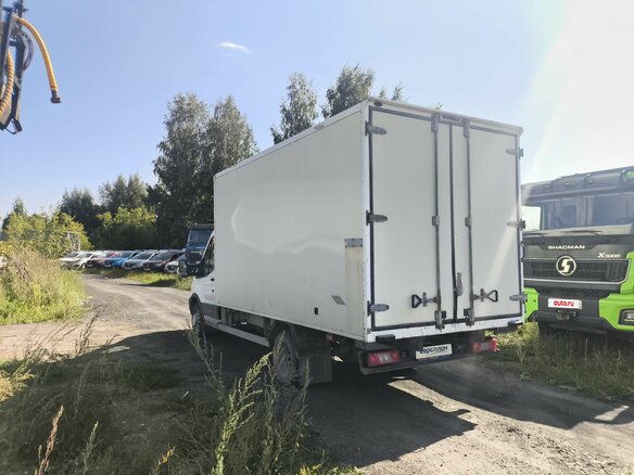 2021 Ford Transit, белый, 2375000 рублей - вид 3