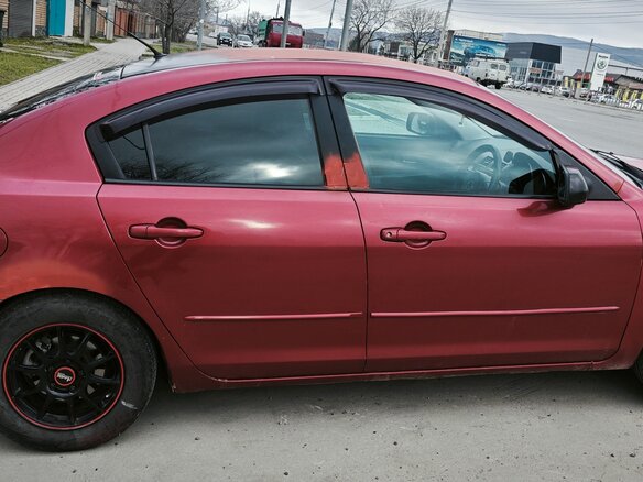 2004 Mazda 3 I (BK), красный, 500000 рублей - вид 5