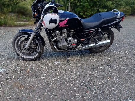 1992 Honda CB 750, чёрный, 320000 рублей, вид 5
