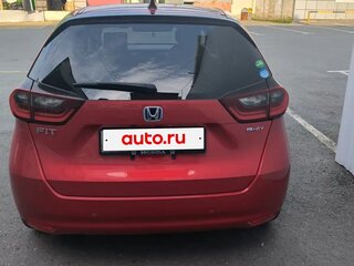2020 Honda Fit IV, красный, 1600000 рублей, вид 5