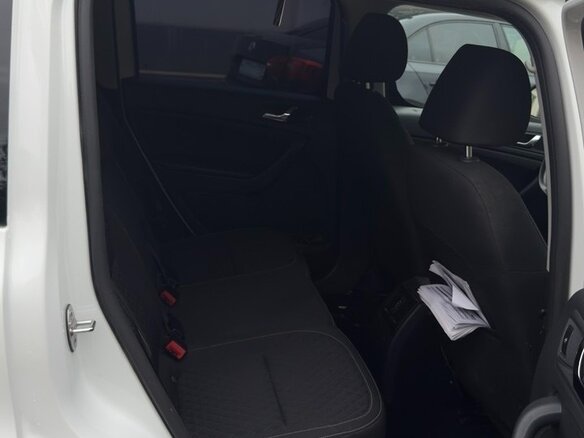 2016 Skoda Yeti I Рестайлинг, белый, 1390000 рублей - вид 12