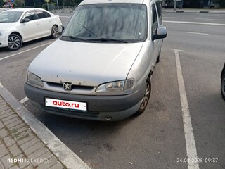 2001 Peugeot Partner I, серебристый, 180000 рублей, вид 1