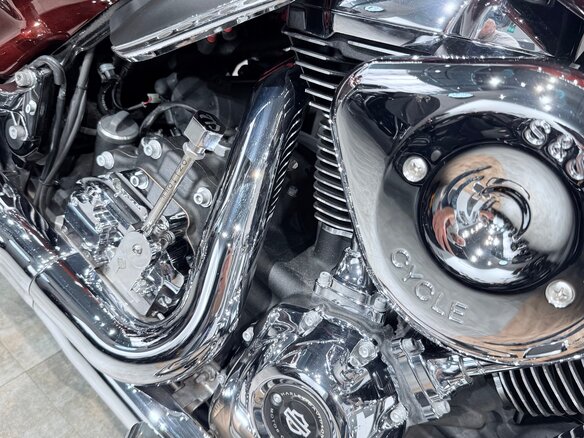 2018 Harley-Davidson Road Glide, пурпурный, 1899000 рублей - вид 36