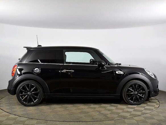 2014 Mini Hatch Cooper S III (F55/F56), чёрный - вид 4