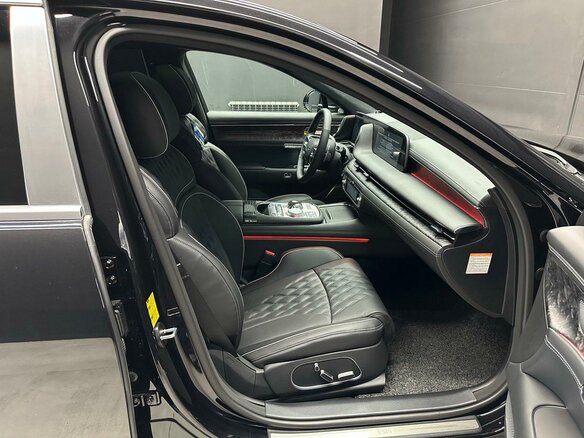 2026 Genesis G90 Limousine II, чёрный, 32300000 рублей - вид 15