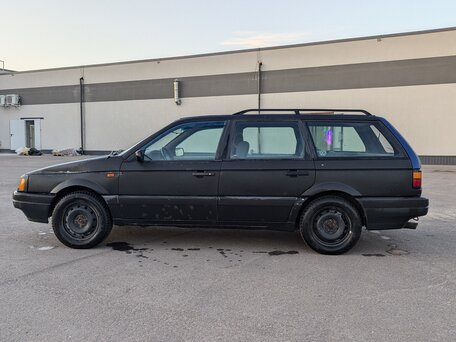 1990 Volkswagen Passat B3, чёрный, 80000 рублей, вид 3