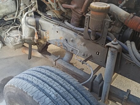 1995 Isuzu Forward (F-Series), белый, 1950000 рублей, вид 3