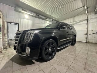 2016 Cadillac Escalade IV, чёрный, 4700000 рублей, вид 1