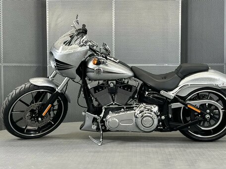 2014 Harley-Davidson Breakout, серый, 1449000 рублей, вид 5