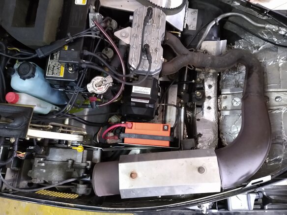 2004 Polaris Widetrak LX, красный - вид 7