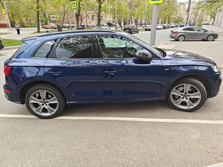 2020 Audi Q5 II (FY), синий, 4290000 рублей, вид 3