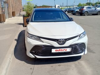 2019 Toyota Camry VIII (XV70), белый, 2450000 рублей, вид 5