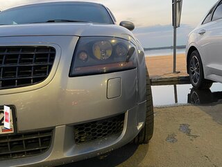 2003 Audi TT I (8N) Рестайлинг, серый, 970000 рублей, вид 4