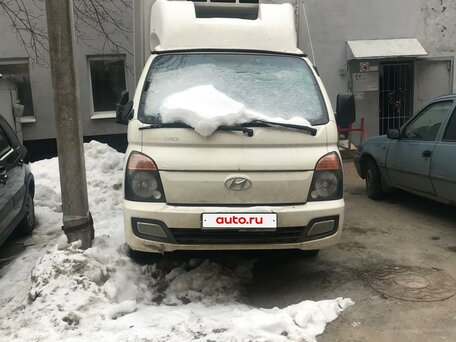 2013 Hyundai Porter II, белый, 1100000 рублей, вид 3