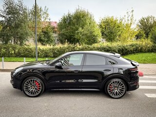 2021 Porsche Cayenne Coupé III, чёрный, 8900000 рублей, вид 5