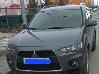 2010 Mitsubishi Outlander II Рестайлинг, серый, 1087000 рублей, вид 1