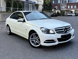 2012 Mercedes-Benz C-Класс 180 BlueEFFICIENCY III (W204) Рестайлинг, белый, 1250000 рублей, вид 1
