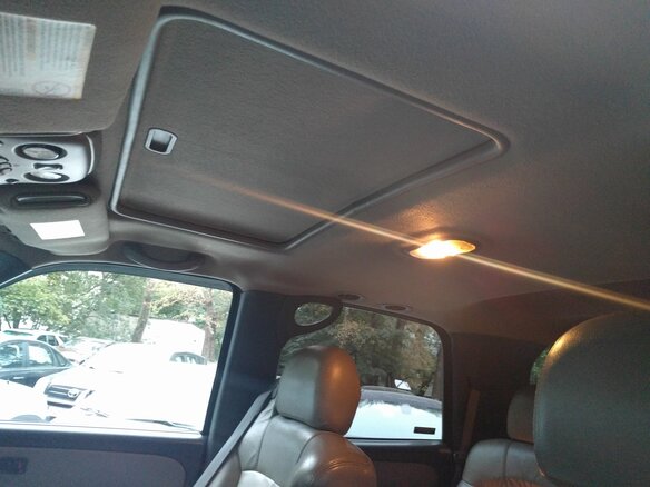 2002 Chevrolet Tahoe II, чёрный - вид 7