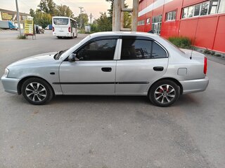 2003 Hyundai Accent ТагАЗ II, серебристый, 269999 рублей, вид 3