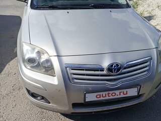 2008 Toyota Avensis II Рестайлинг, серебристый, 1050000 рублей, вид 2