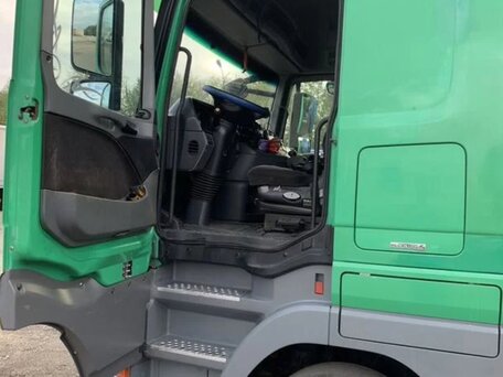 2008 Mercedes-Benz Actros, зелёный, 4500000 рублей, вид 4