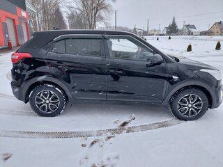 2017 Hyundai Creta I, чёрный, 1550000 рублей, вид 2