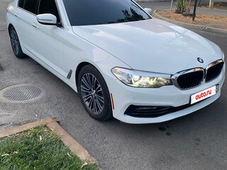 2018 BMW 5 серии 530i VII (G30/G31/G38), белый, 3170000 рублей, вид 4