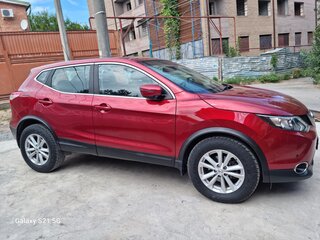 2016 Nissan Qashqai II, красный, 1650000 рублей, вид 4