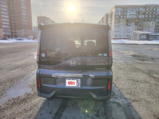 2020 Honda Stepwgn V Рестайлинг, серый, 2550000 рублей, вид 4