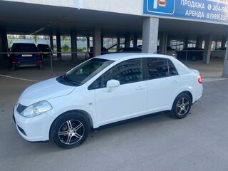 2004 Nissan Tiida Latio I, белый, 350000 рублей, вид 4