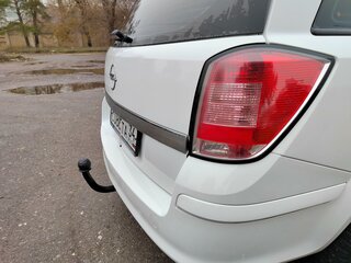 2012 Opel Astra H Рестайлинг, белый, 800000 рублей, вид 4