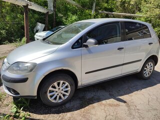 2007 Volkswagen Golf Plus I, серебристый, 420000 рублей, вид 4