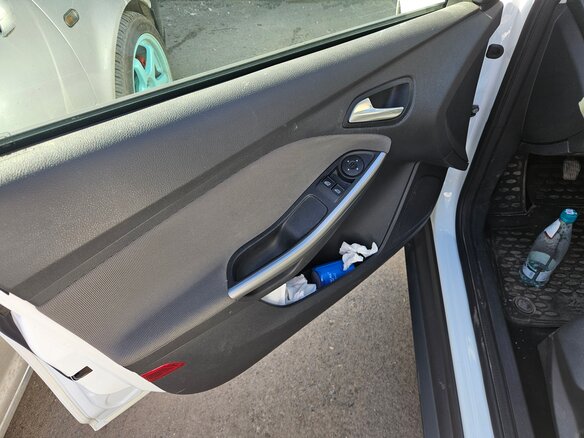 2014 Ford Focus III, белый, 1150000 рублей - вид 7