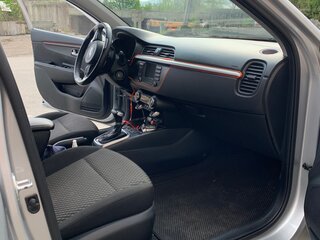 2019 Kia Rio IV, серебристый, 1550000 рублей, вид 5