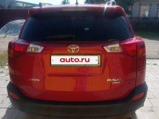 2014 Toyota RAV4 IV (XA40), красный, 1950000 рублей, вид 3