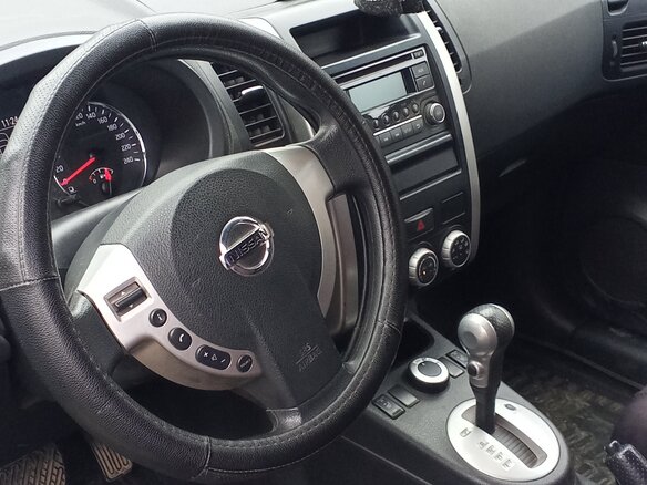 2012 Nissan X-Trail II Рестайлинг, серый, 1750000 рублей - вид 8